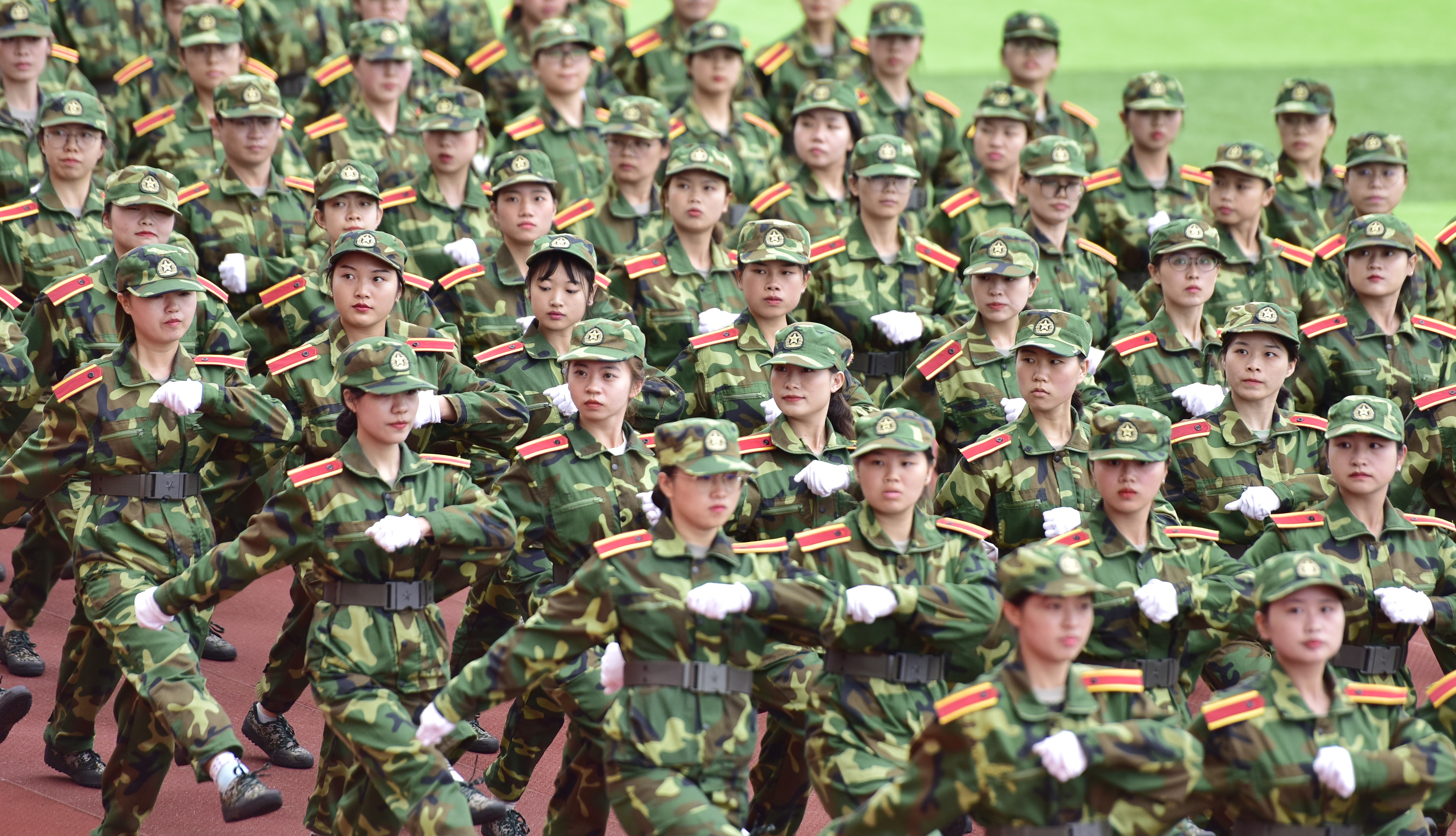 2020级学生军训总结暨汇报表演大会隆重举行